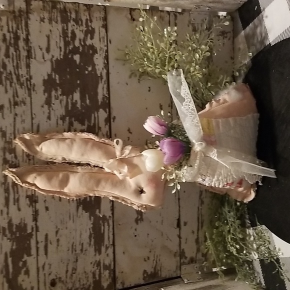 Homemade Fabric Shabby Chic Pink Easter Bunny - Picture 1 of 4